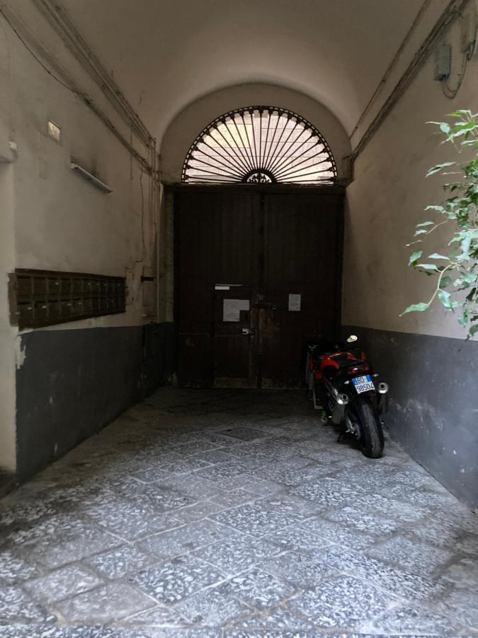 Zuccarella "Zuccherino"Nel Cortile Наполи Екстериор снимка